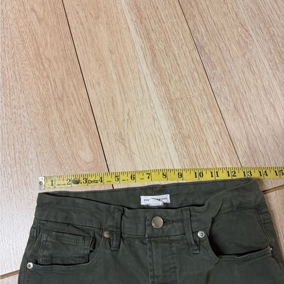 Good American Good Classic Jean - Picture 4 of 8